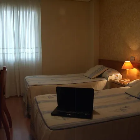 Πανσιόν Melida Ostatua *